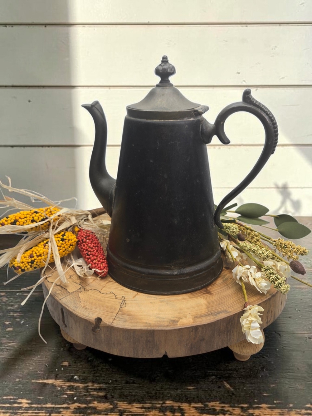 Antique 19th-Century Pewter/Britannia Ware Tea or Coffee Pot